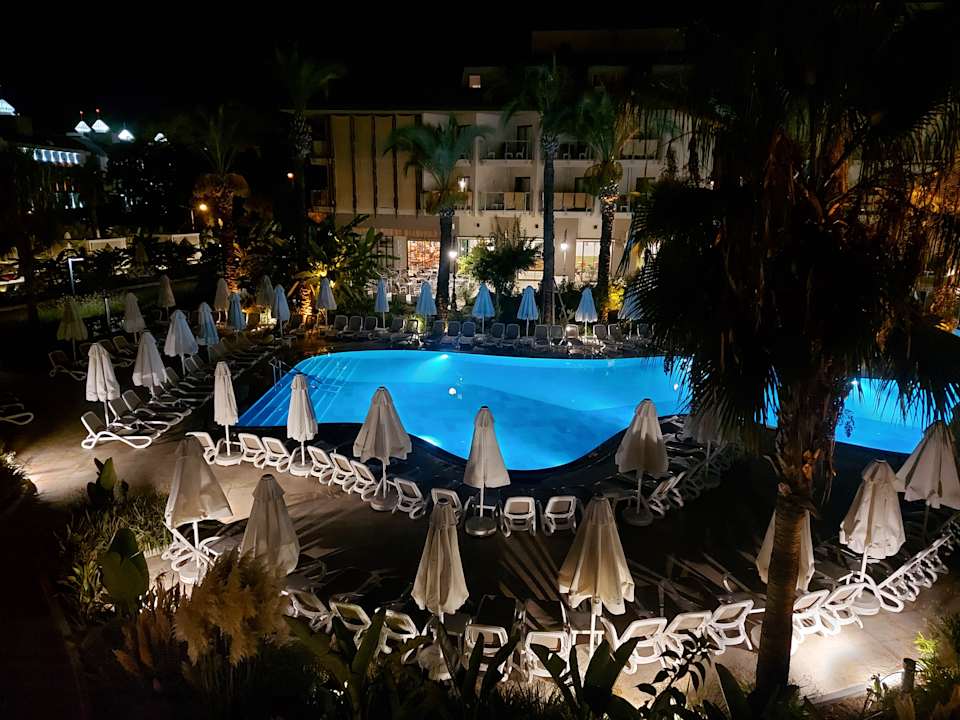 Außenansicht Hotel Novum Garden Side