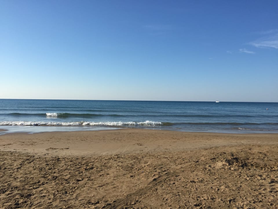 Strand Hotel Terrace Beach Resort