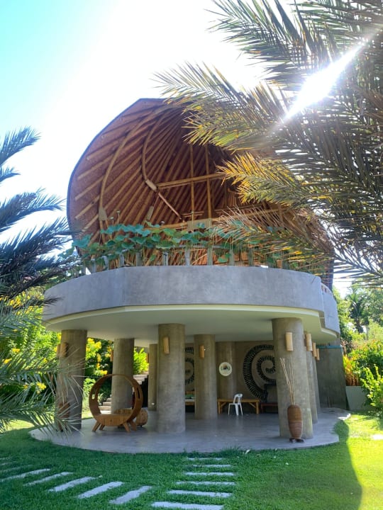 Gartenanlage Ban's Diving Resort