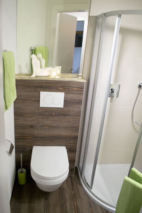 Badezimmer 2 Appartement Tirol