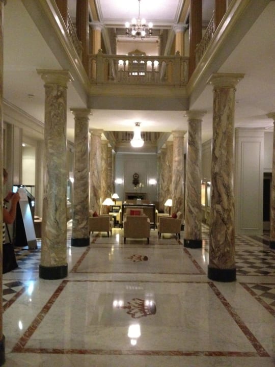 Hotel Des Trois Couronnes Hotel Des Trois Couronnes