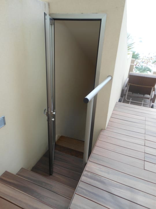 Treppe von der Dachterrasse ins Zimmer VIVA Golf - Adults only 18+