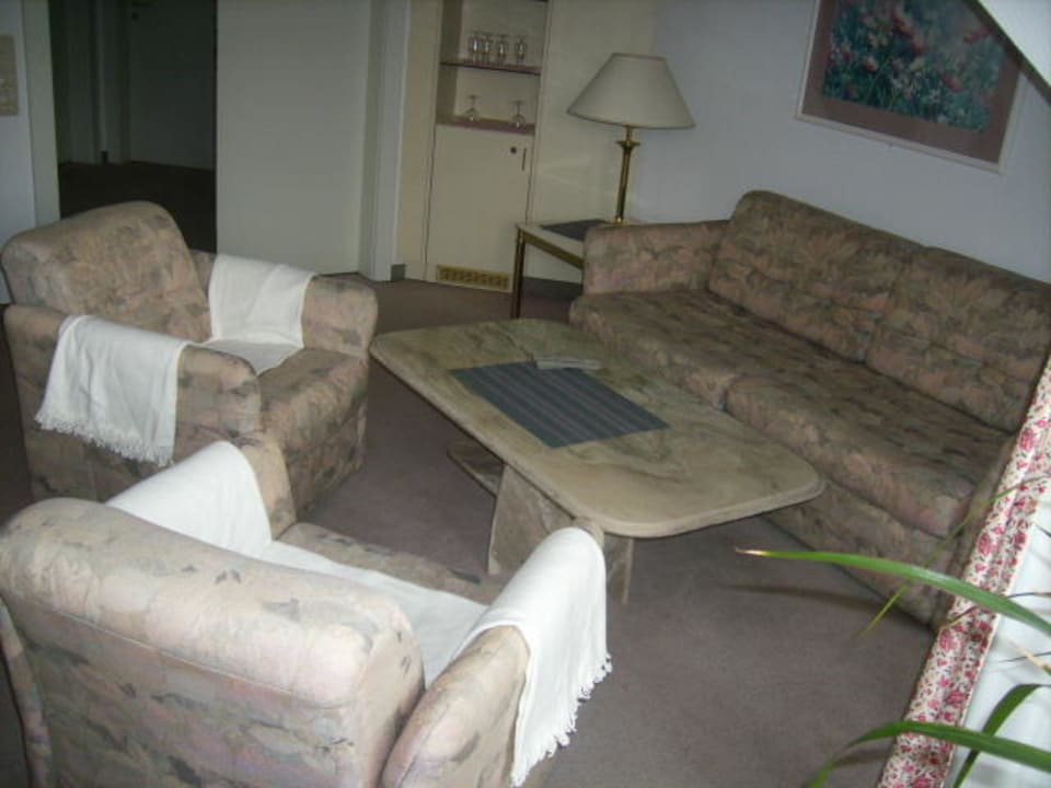 Wohnraum Juniorsuite Hotel Traube Rüdesheim