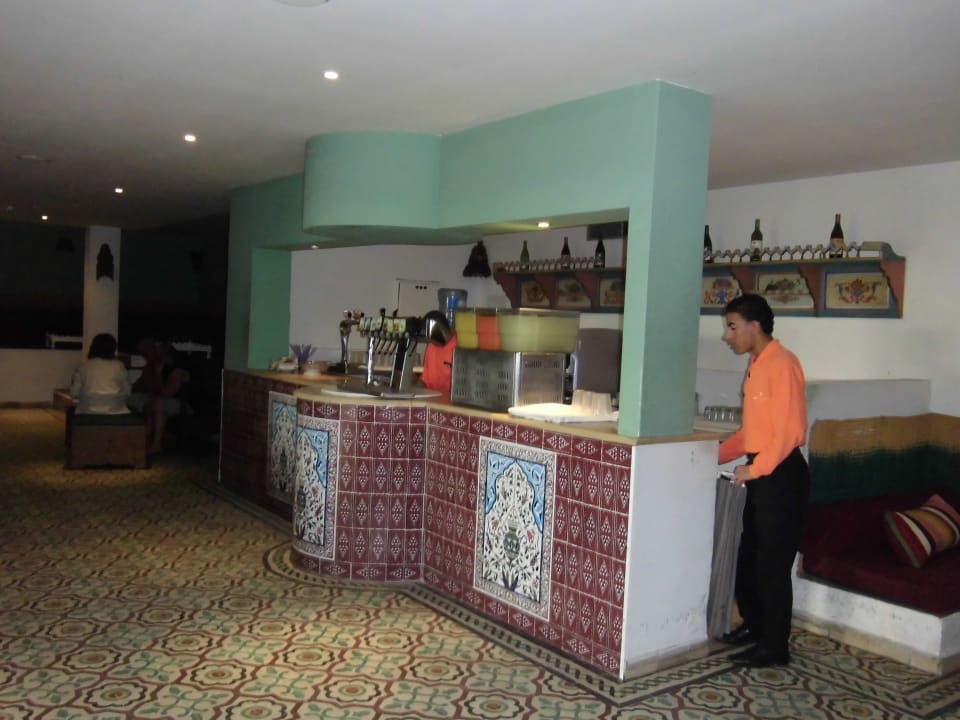 In der Hotelbar Djerba Sun Beach Hotel & Spa
