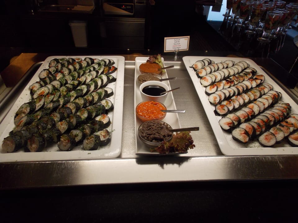 Sushi - Vorspeisen Buffet SENTIDO Port Royal Villas & Spa