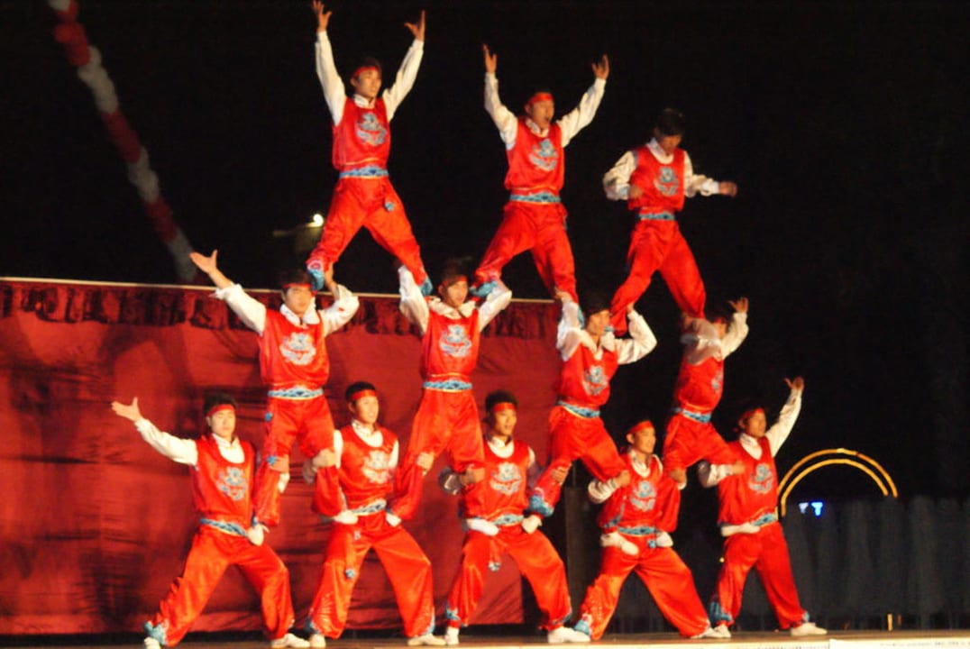 Chinesischer Zirkus bei der Gala Botanik Hotel & Resort