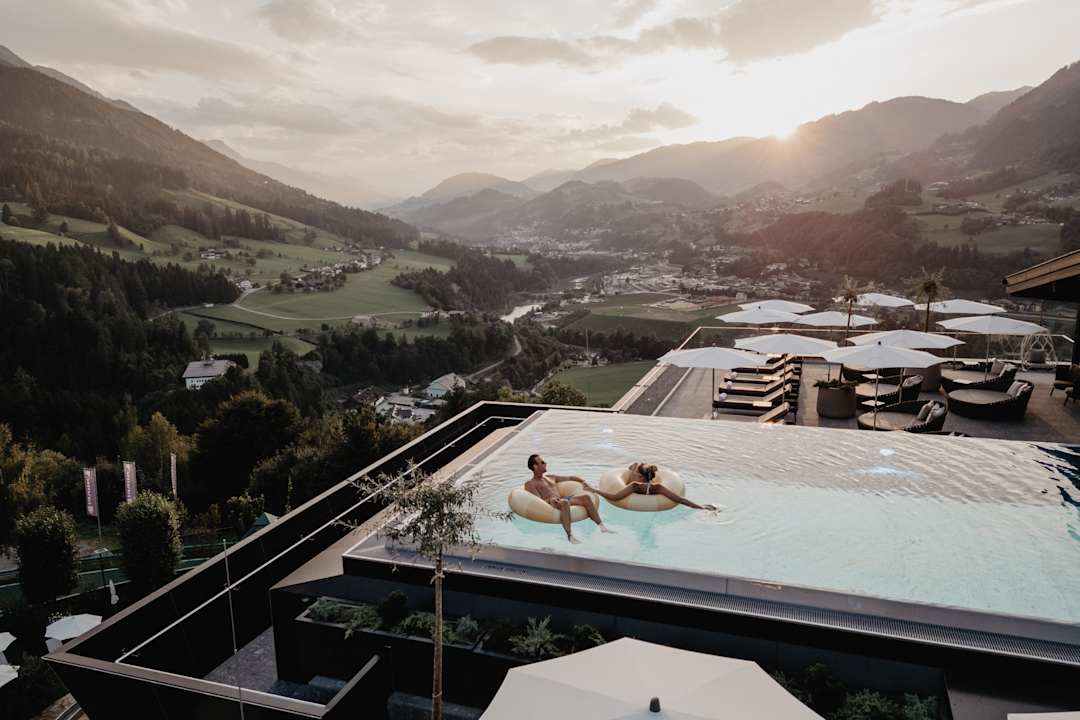 Pool Hotel Berghof | St. Johann in Salzburg