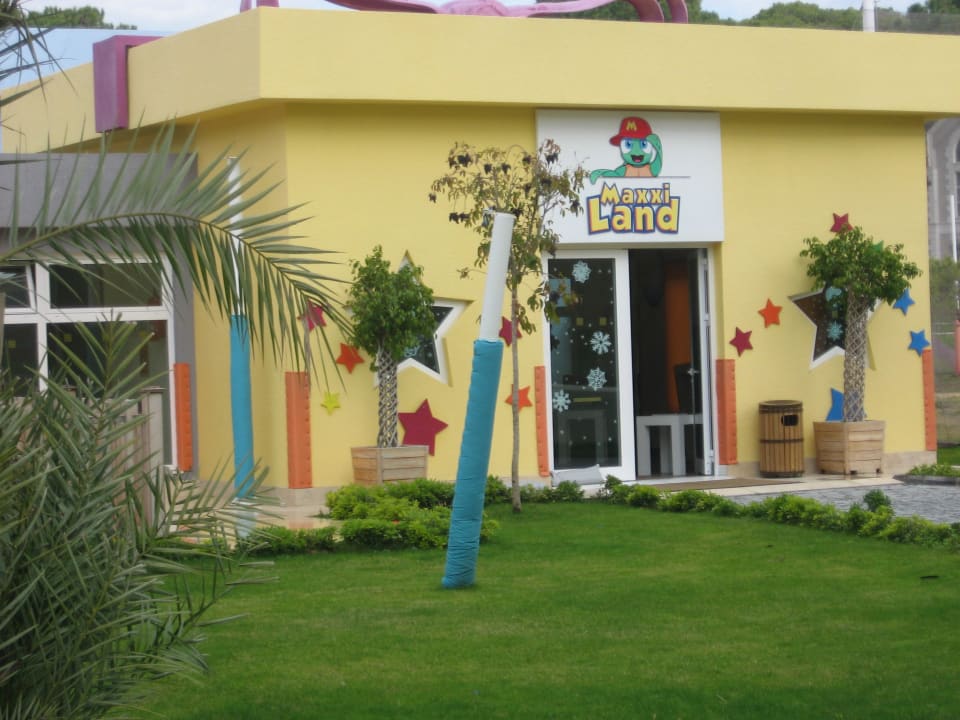 Детский клуб Maxx Royal Belek Golf Resort