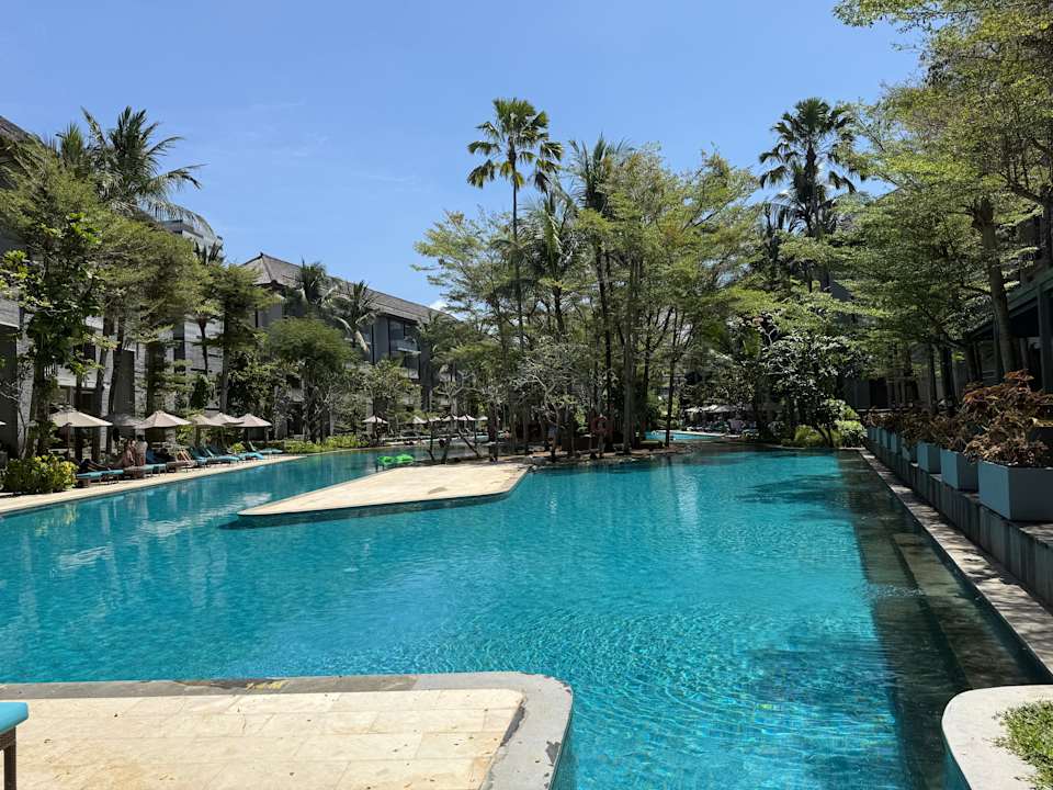 Pool Courtyard by Marriott Bali Nusa Dua