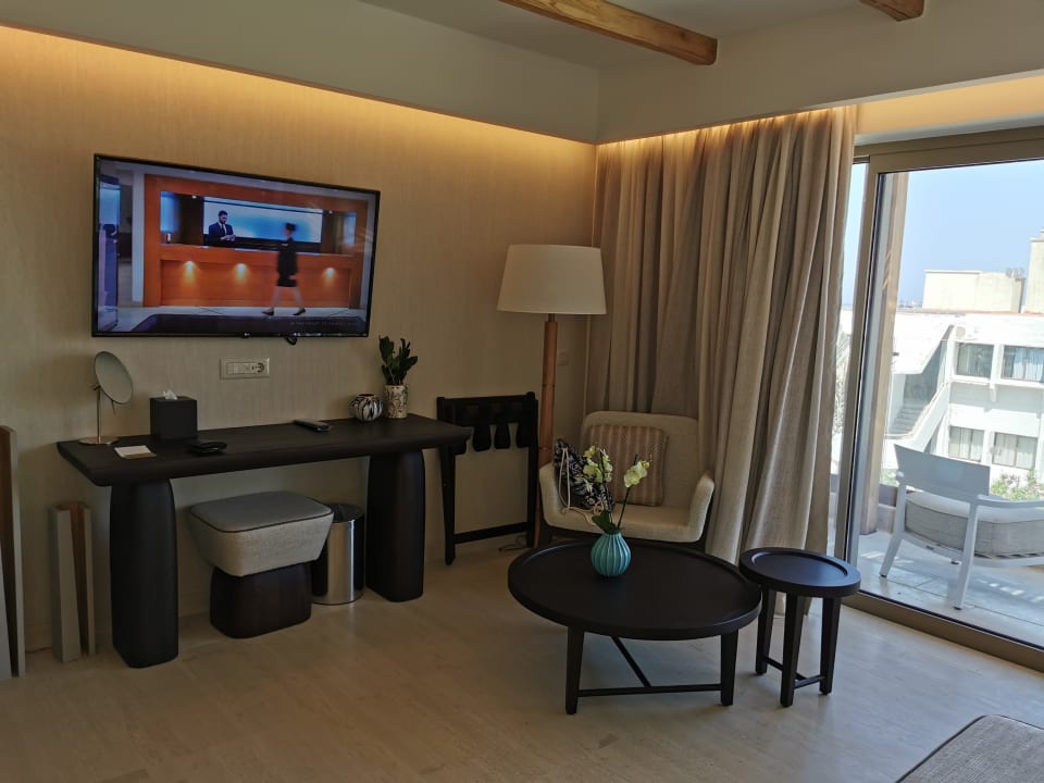 Zimmer Mitsis Rinela