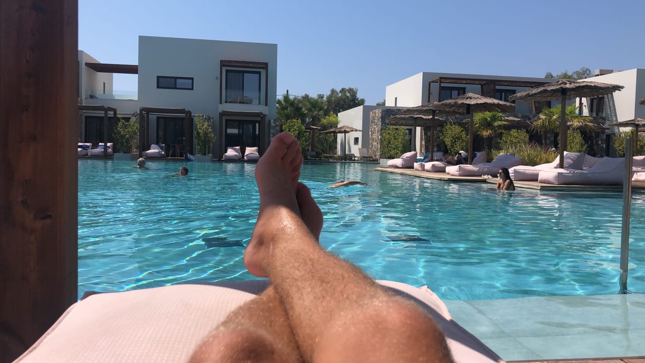 Pool Caravia Beach Hotel