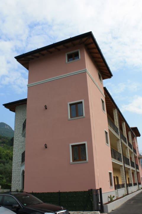 Blick auf die Residence von hinten Residenza Le Due Torri