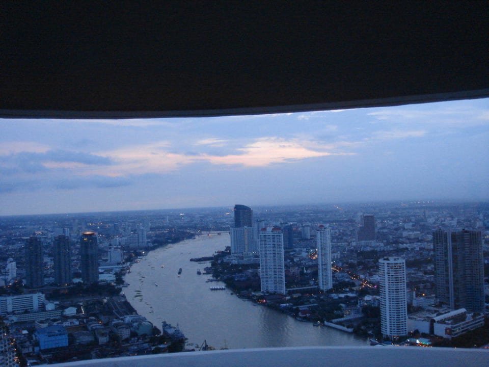 Ausblick auf den Chao Phraya Hotel Lebua At State Tower