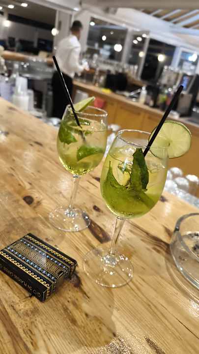 Gastro HARPIN Happy Days Beach Hotel