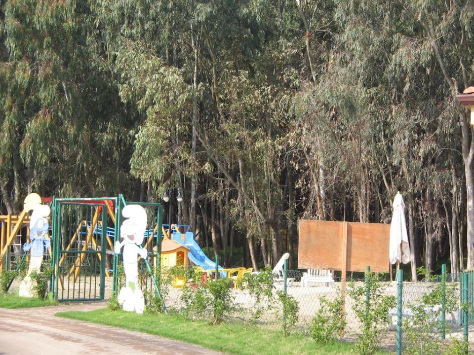 Kinderspielplatz Falkensteiner Club Funimation Garden Calabria