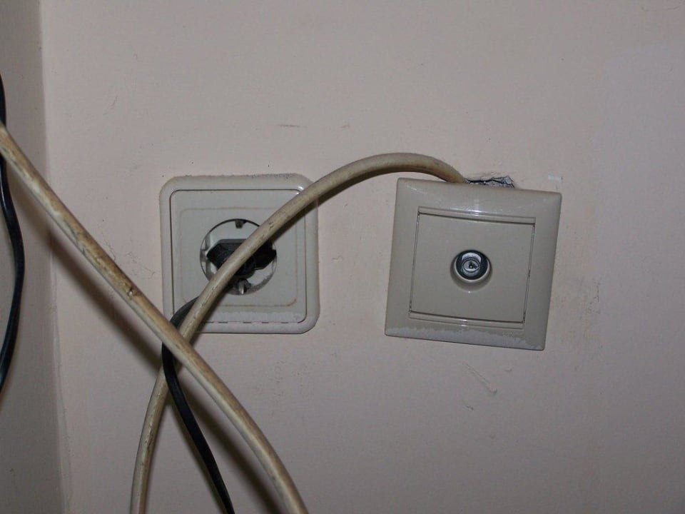 Elektrik1 Armas Gül Beach