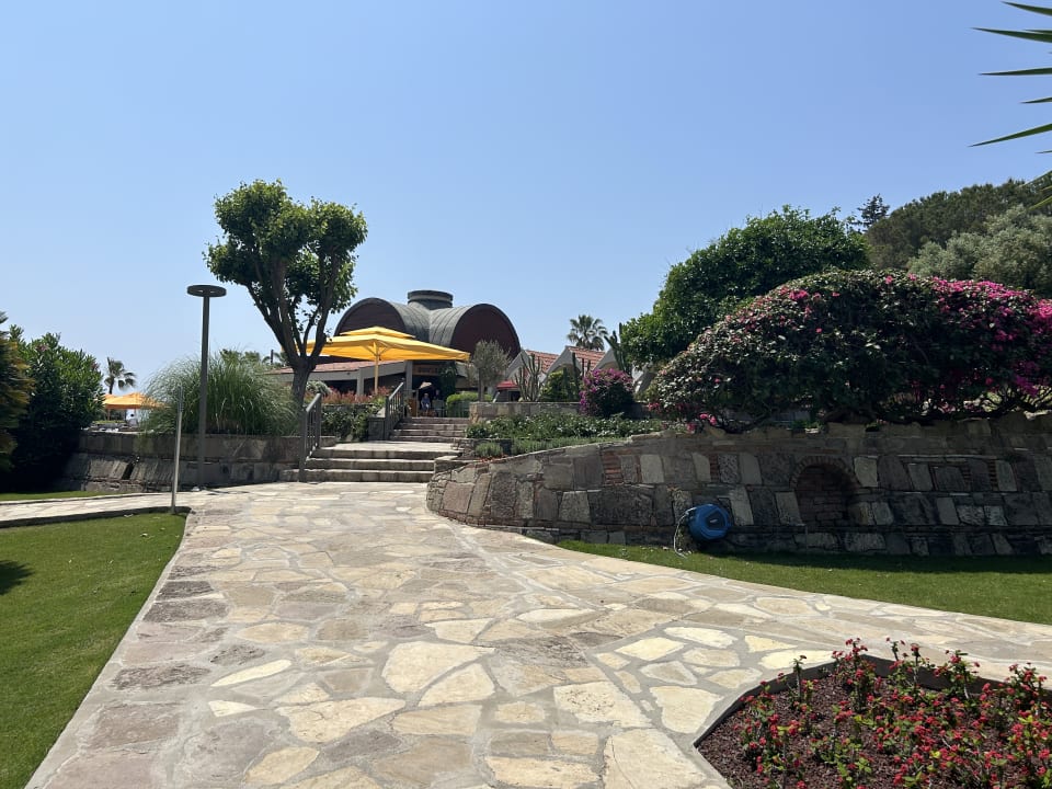 Gartenanlage Arum Barut Collection