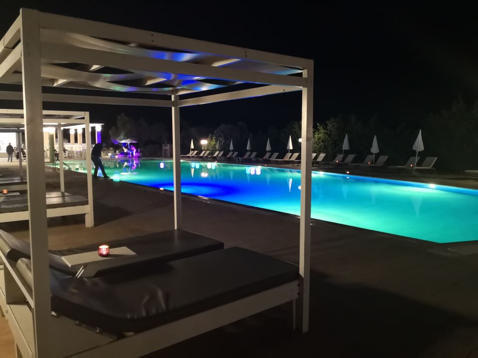 Pool Sandy Villas Resort