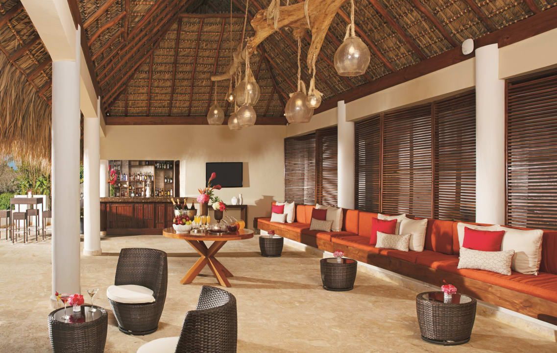 Lobby Dreams Dominicus La Romana