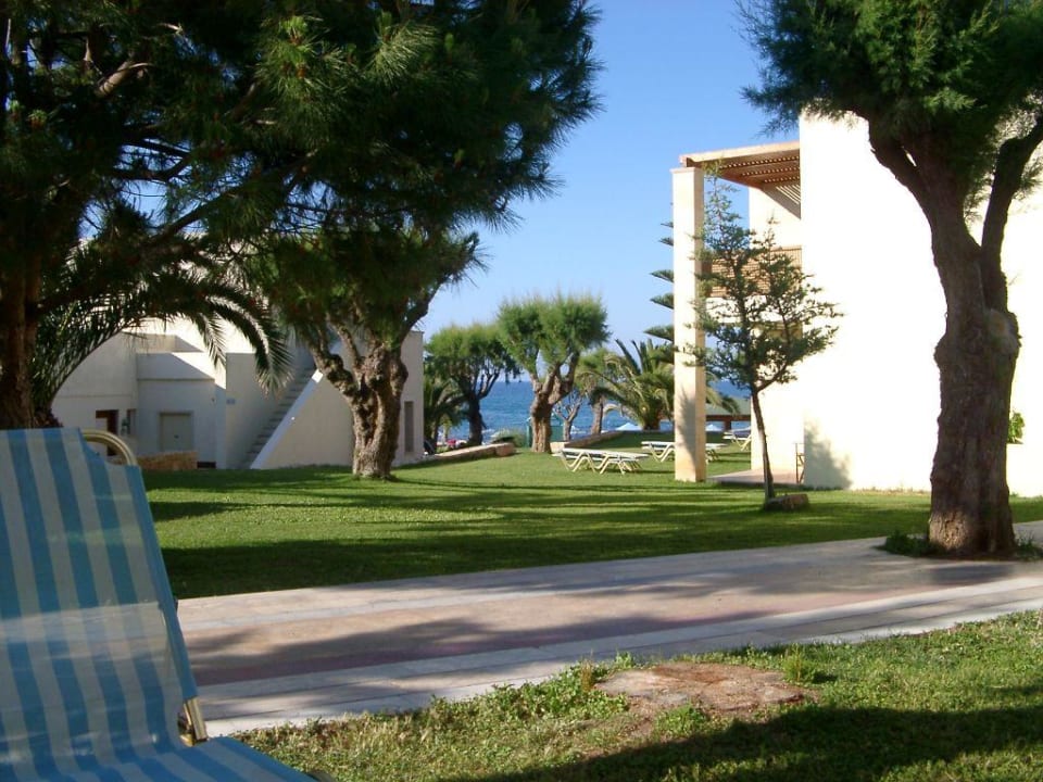 Ausblick aus unserem Zimmer Phãea Cretan Malia