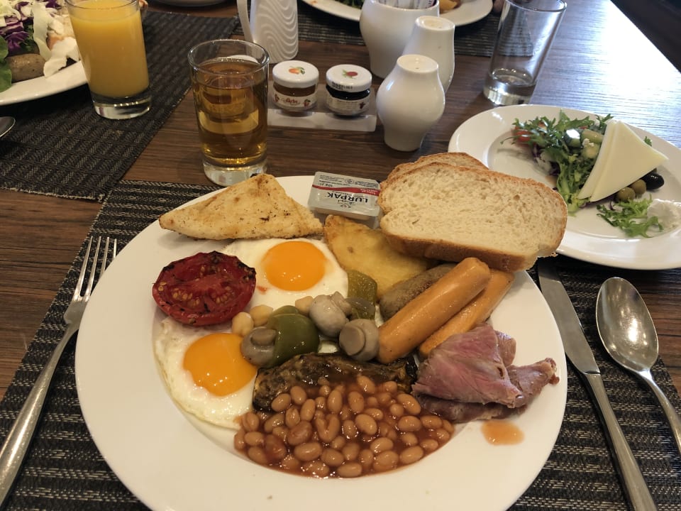 Gastro Salalah Rotana Resort