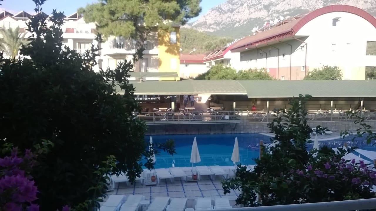 Вид с балкончика Tu Casa Gelidonya Hotel