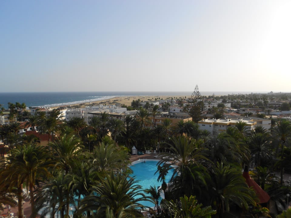 Ausblick vom Balkon, 6.Etage Hotel Riu Palace Palmeras