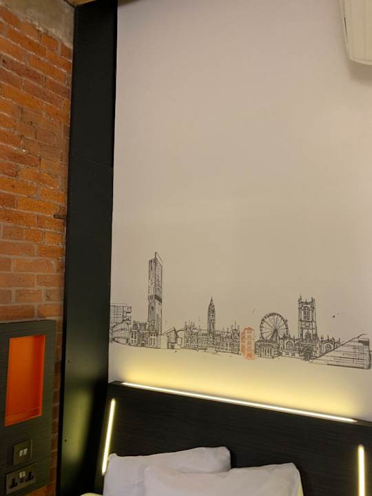 Zimmer easyHotel Manchester