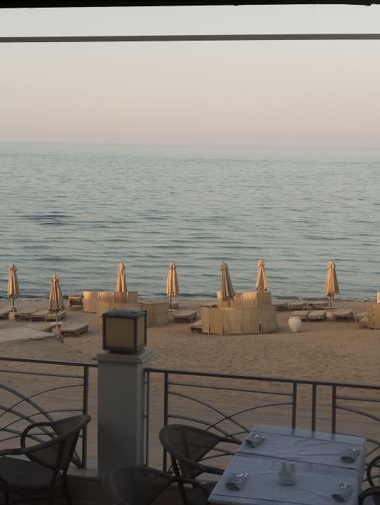 Strand Serenity Alpha Beach