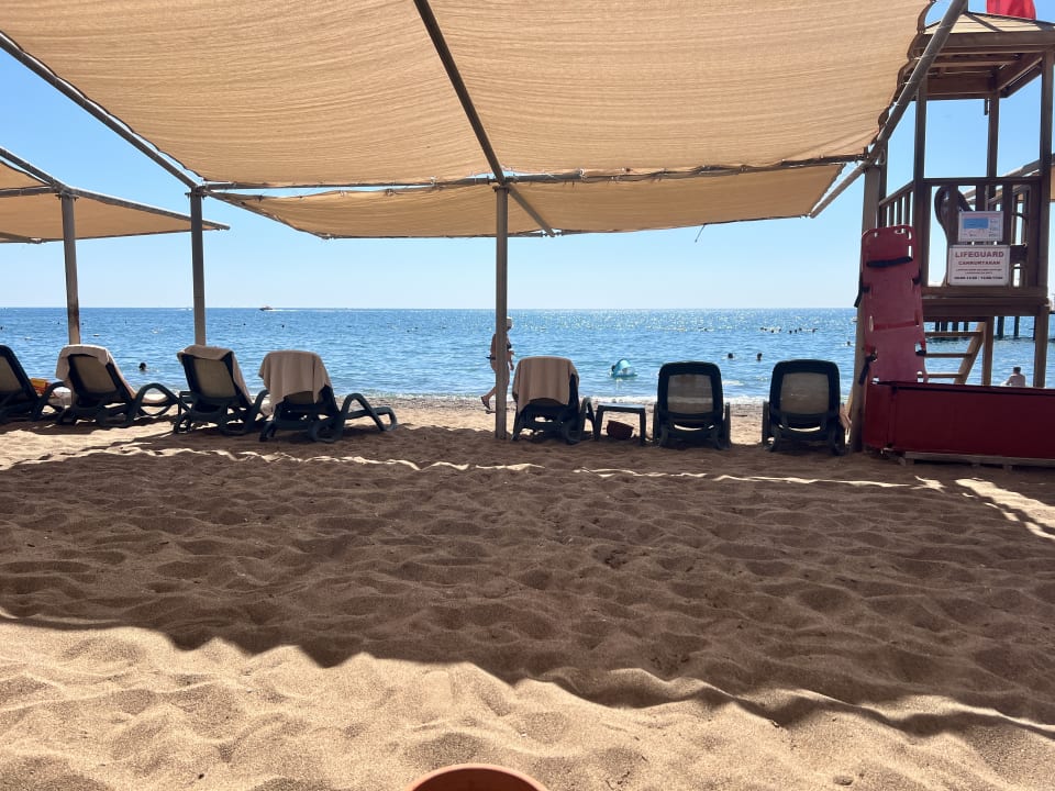 Strand Royal Wings Hotel