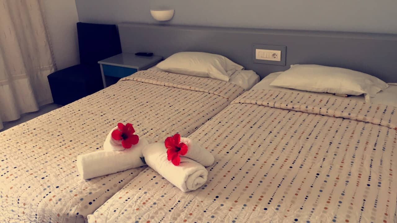 Zimmer Aeolos Beach Hotel