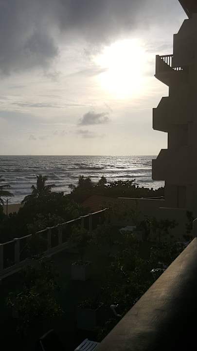 Blick auf ocean   Turyaa Kalutara