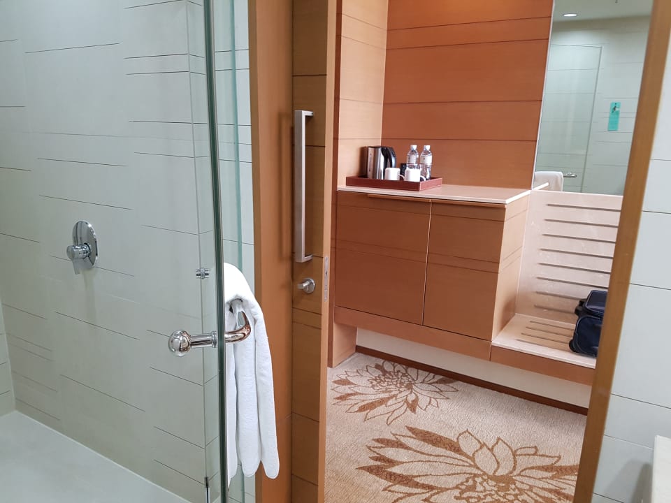 Zimmer Eastin Grand Hotel Sathorn