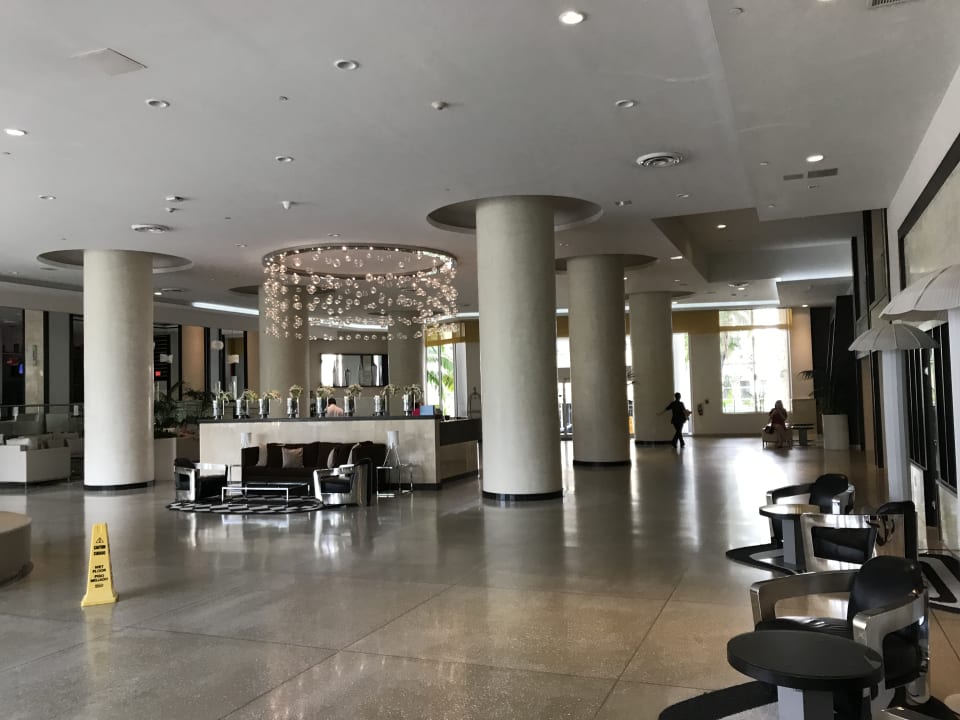 Lobby Hotel Riu Plaza Miami Beach