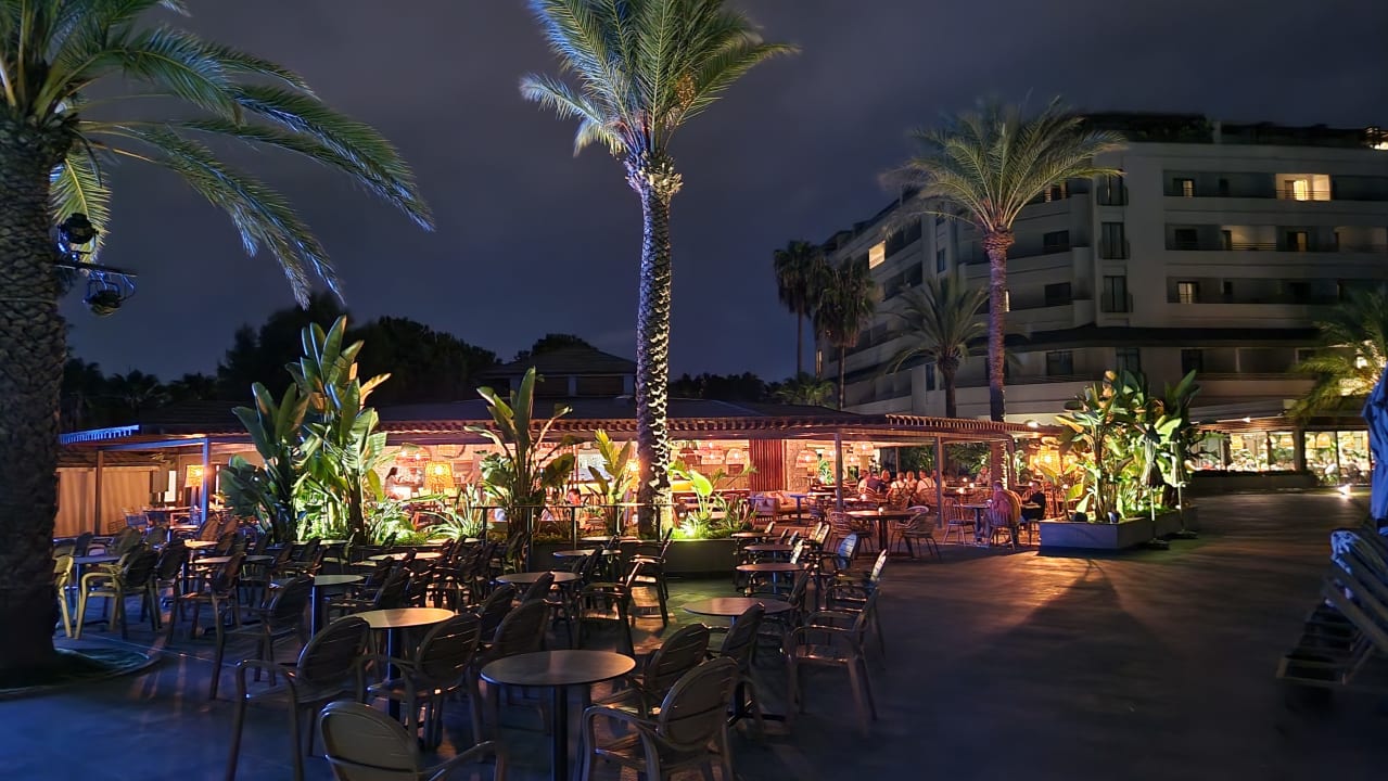 Gastro Hotel Miramare Beach