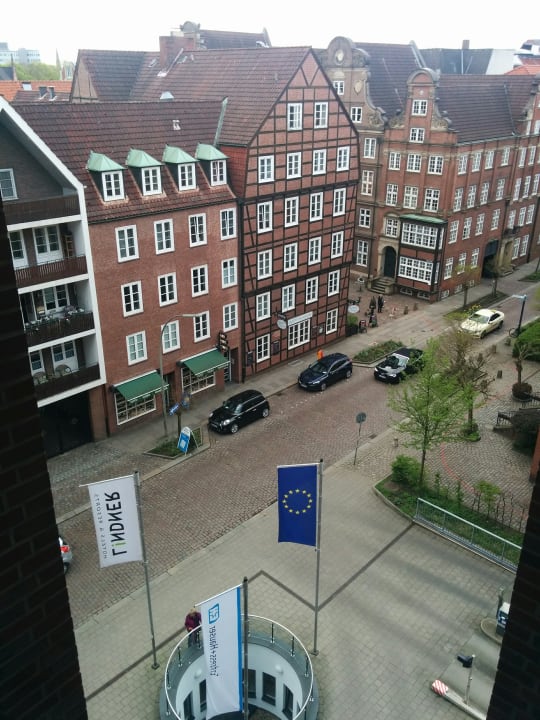 Ausblick Lindner Hotel Hamburg Am Michel, part of JdV by Hyatt