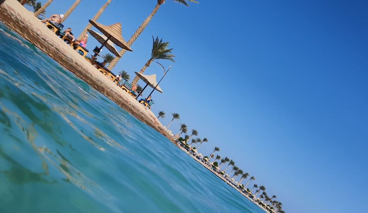 Strand Arabia Azur Resort