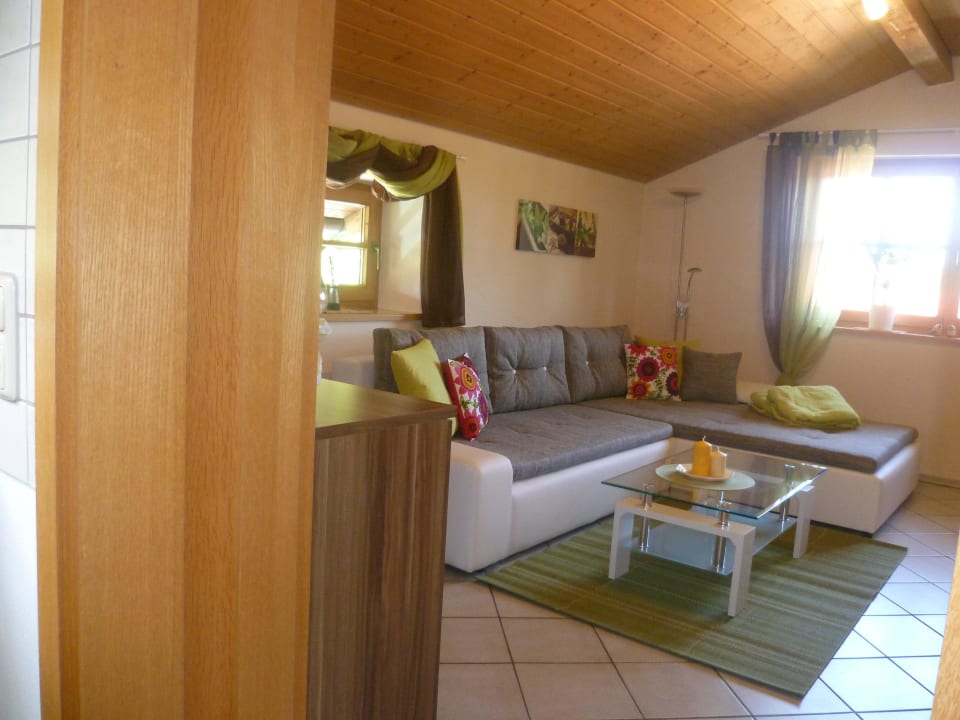 Gemütliches Ecksofa Ferienwohnung Elisabeth