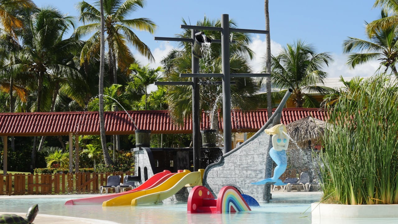 Kinderpool mit Piratenschiff Grand Palladium Select Bávaro Resort & Spa
