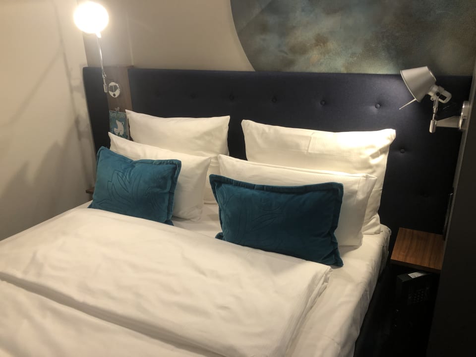 Zimmer Motel One Nürnberg-Plärrer