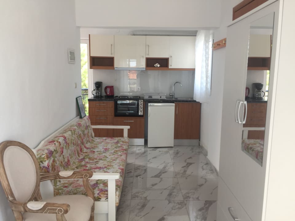 Zimmer Villa Askamnia and Suites