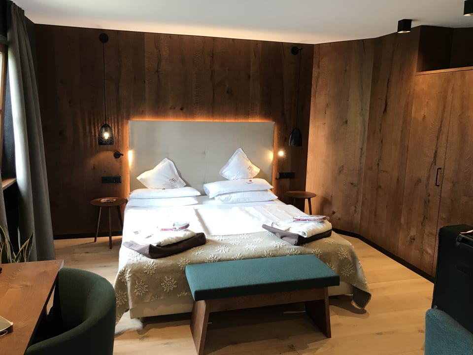 Zimmer Alpin & Vital Hotel La Perla