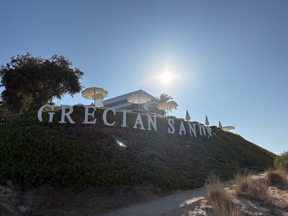 Strand Hotel Grecian Sands