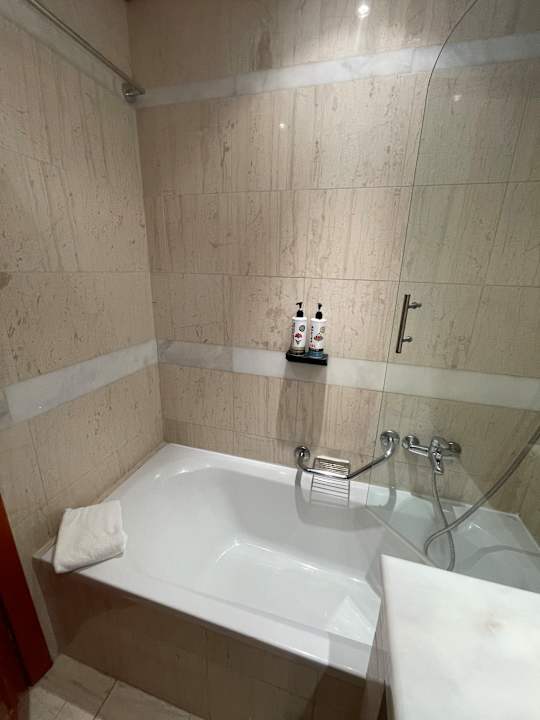 Zimmer Hotel Serita Beach