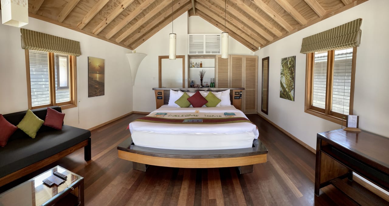 Zimmer Kuredu Island Resort & Spa