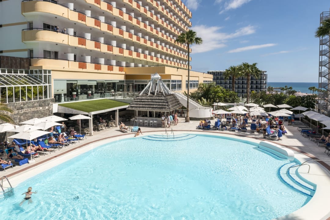 Pool allsun Hotel Lucana