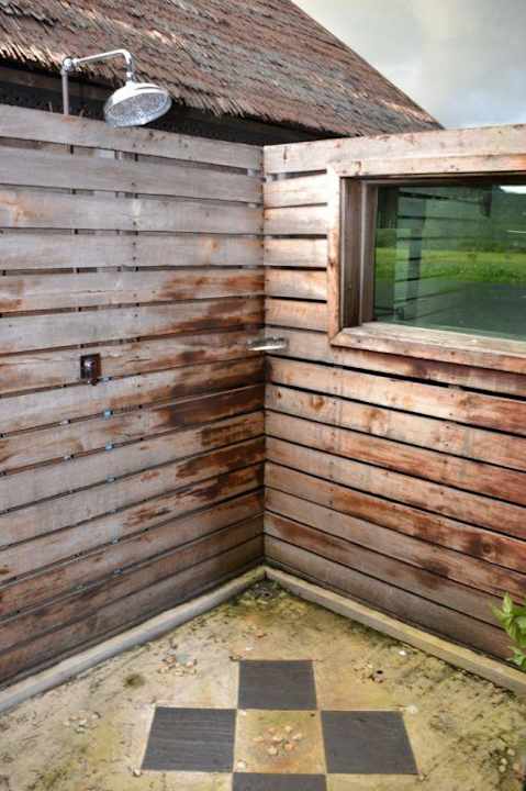 Aussendusche Myanmar Treasure Resort - Inle Lake