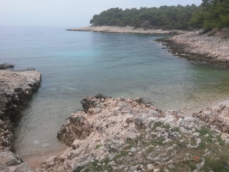 Badebucht - kleiner Spaziergang Hotel Aurora