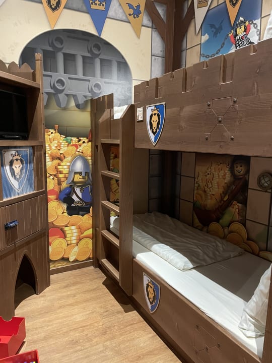 Zimmer LEGOLAND Ritterburg & Königsburg & Drachenburg