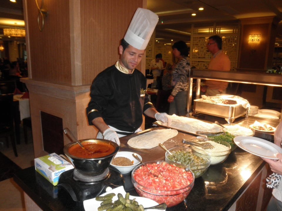 Direkt zubereitete Speisen Aydinbey Kings Palace & Spa